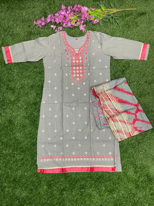 Grey Kurti with Red Detailing & Tie-Dye Dupatta – Festive Elegance