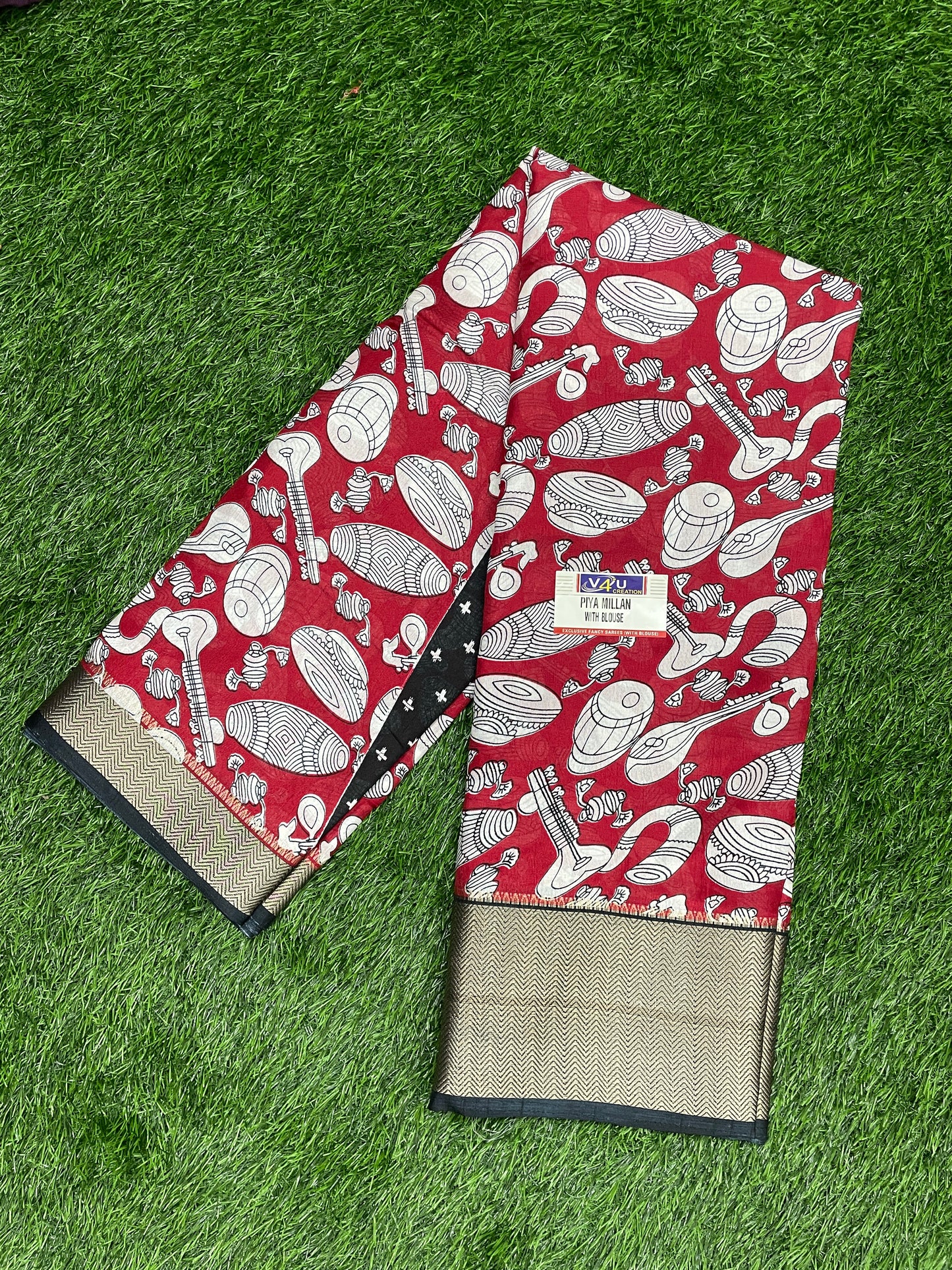Maroon Cotton Saree with Musical Instrument Prints