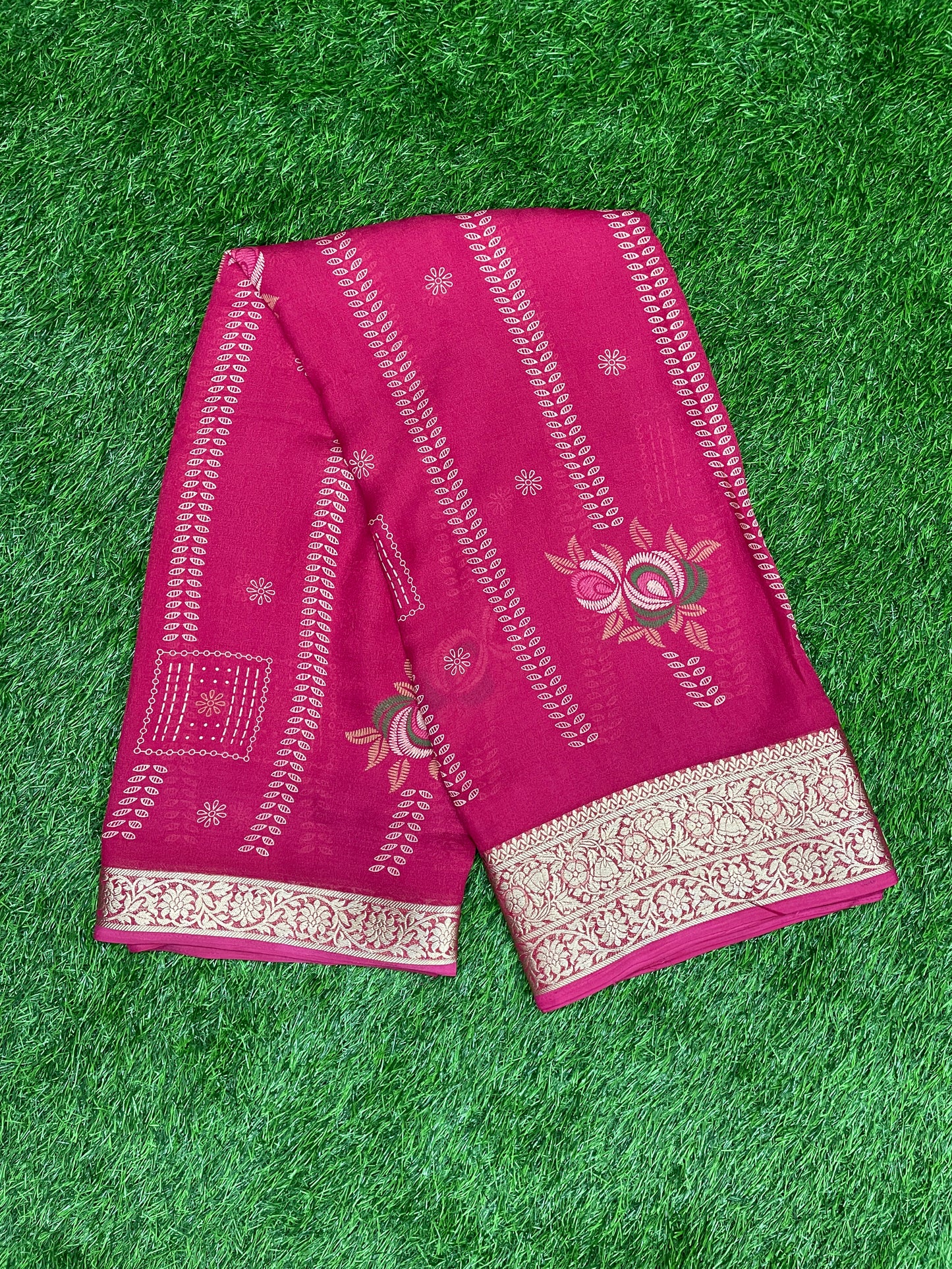 Elegant Woven Zari Saree with Blouse – Multiple Colors