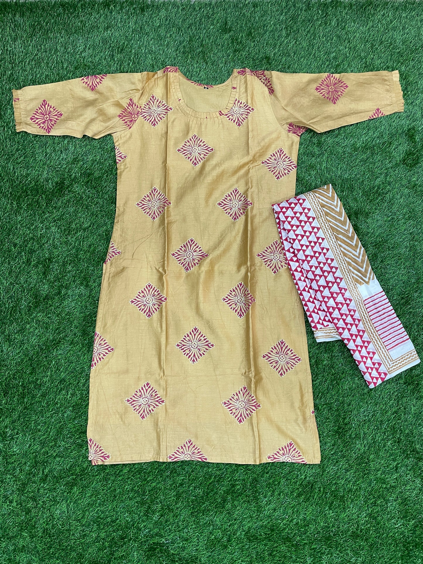 Chandari Silk Kurti with Dupatta